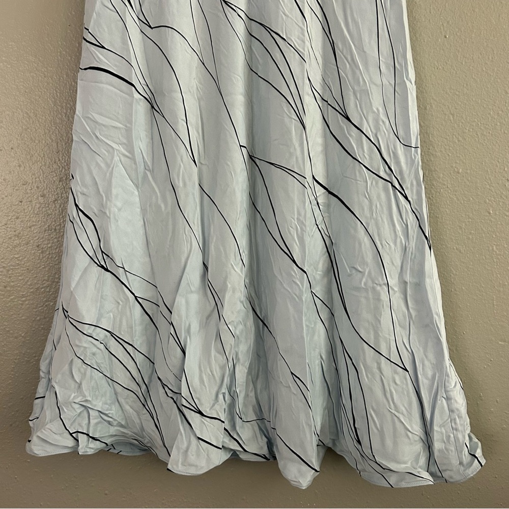 Equipment Femme Iva Abstract Light Blue Silk Blend Runway Midi Skirt Size 0 - Picture 3 of 9